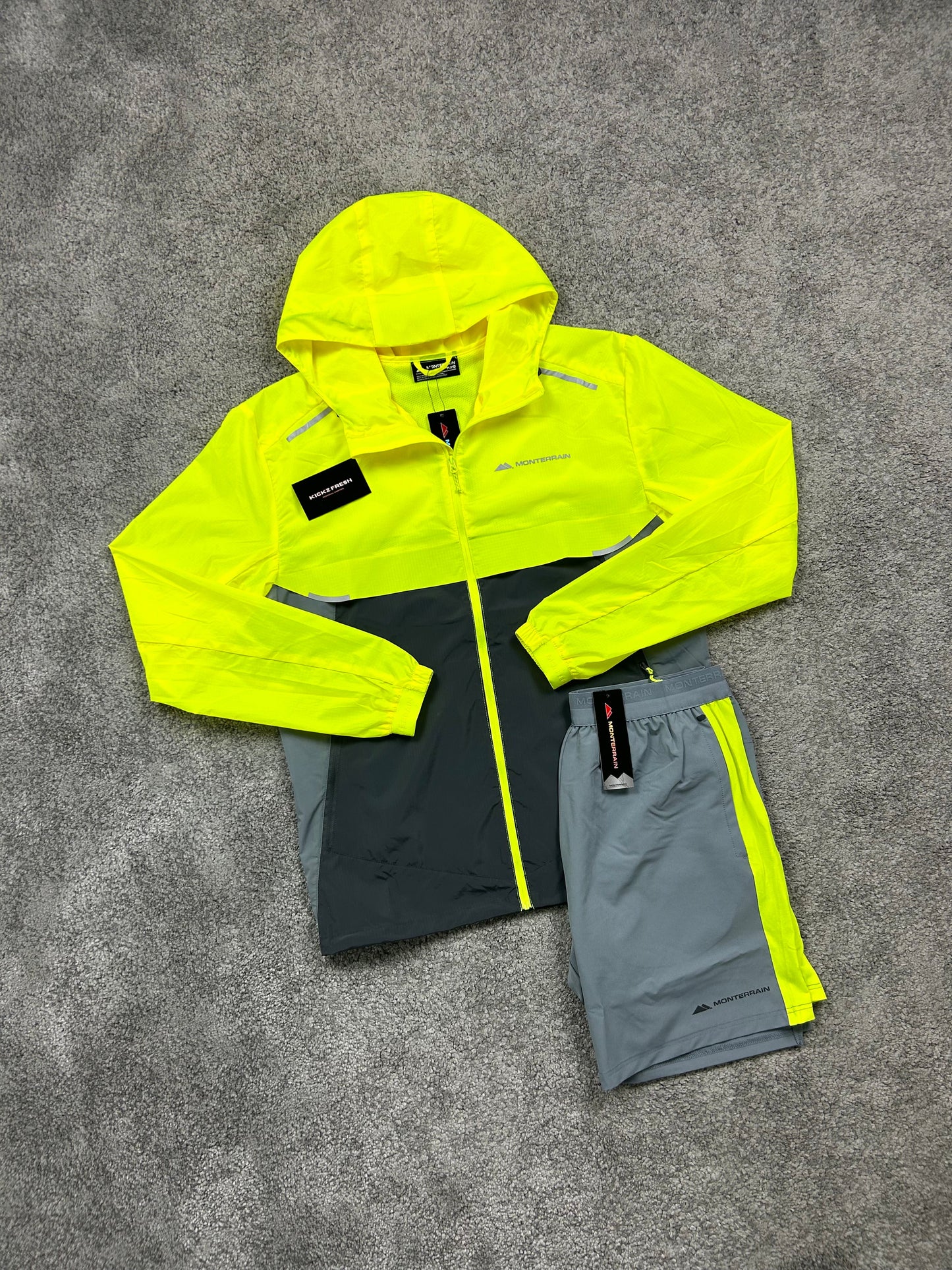 Monterrain Chase Neon Volt Windrunner MENS SET