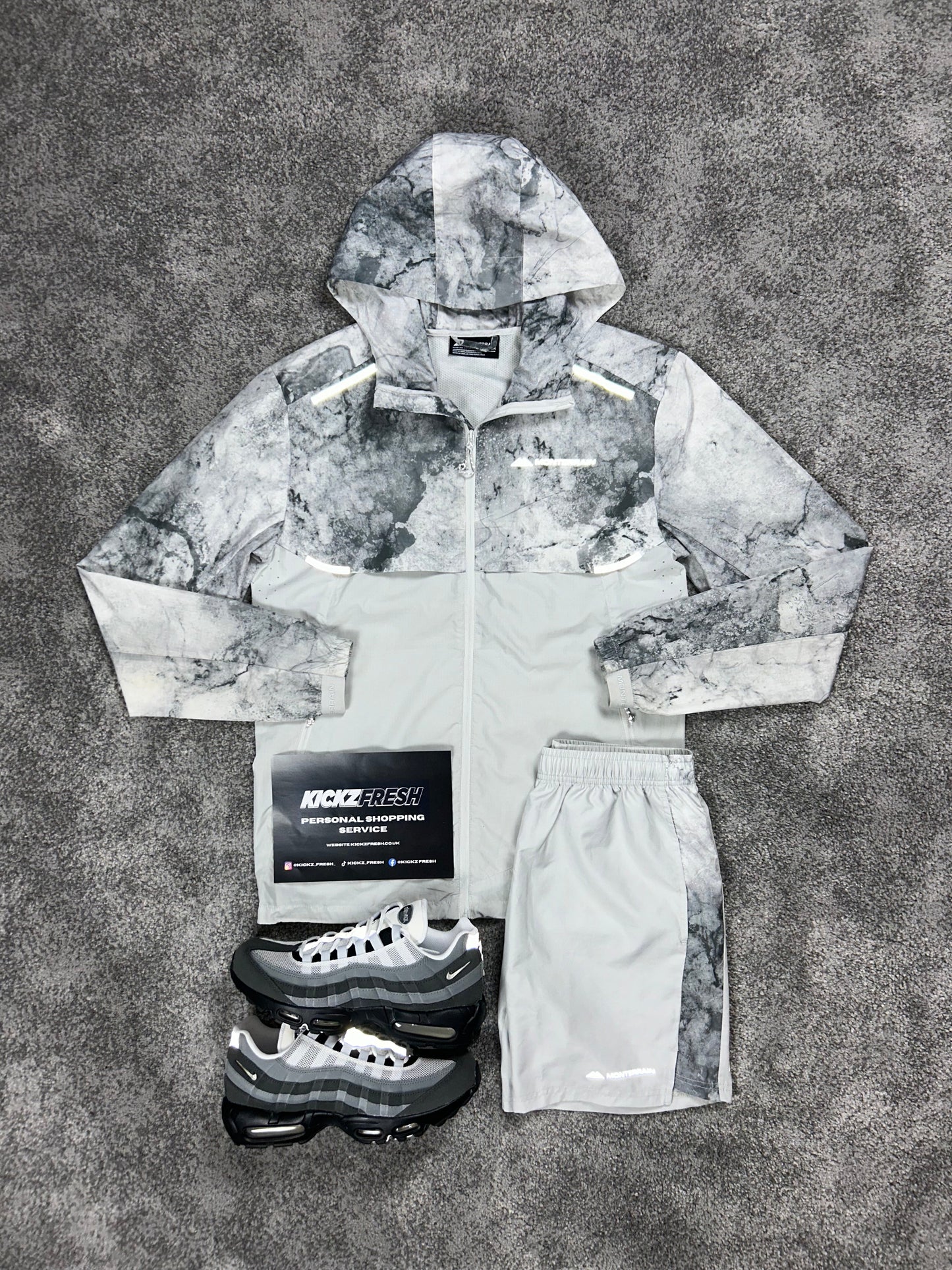 Monterrain Glacier White Windrunner Mens Set