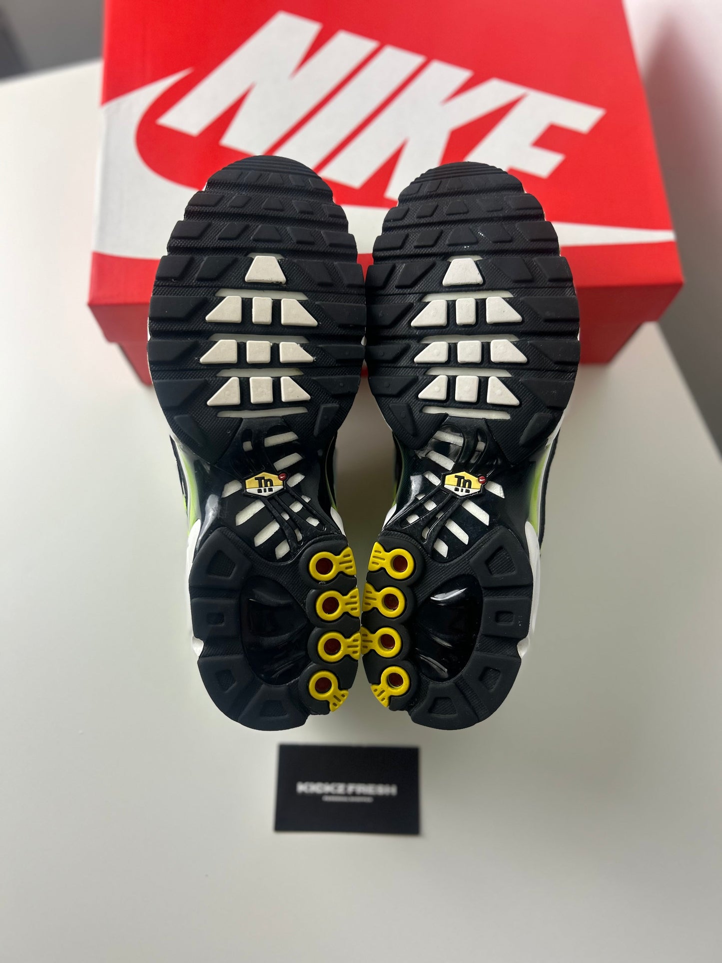 Nike Tn Og Volts 2020 Pre Loved
