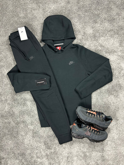 Nike Tech Fleece Hoodie Black Tracksuit